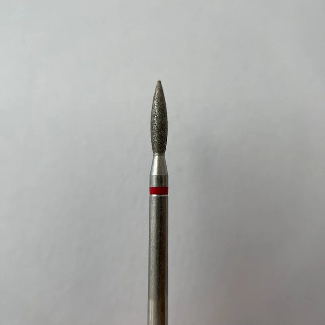Diamond nail drill bit “Flame” Pointed 2.1*8.5 mm Red - Diamond nail drill bits