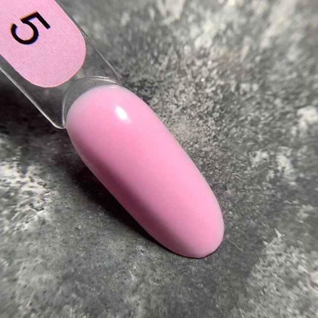 Edlen gélový lak na nechty Milky ružový odtieň č. 05, 9 ml