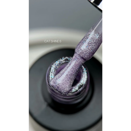 Gel polish Cat Shine №5 9 ml Saga Professional - Gel Nail Polish