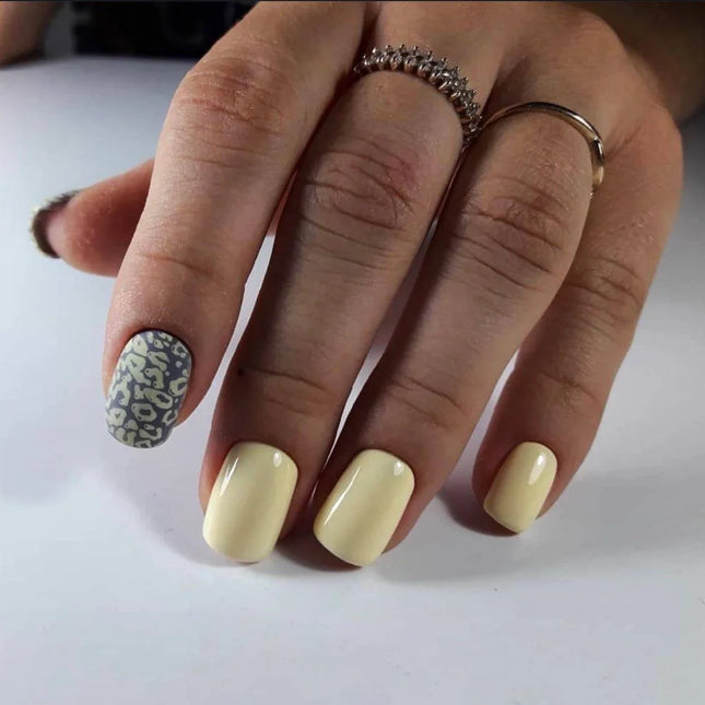 Gel Polish Desire 128 Canary yellow 8ml KARO - Gel Nail Polish