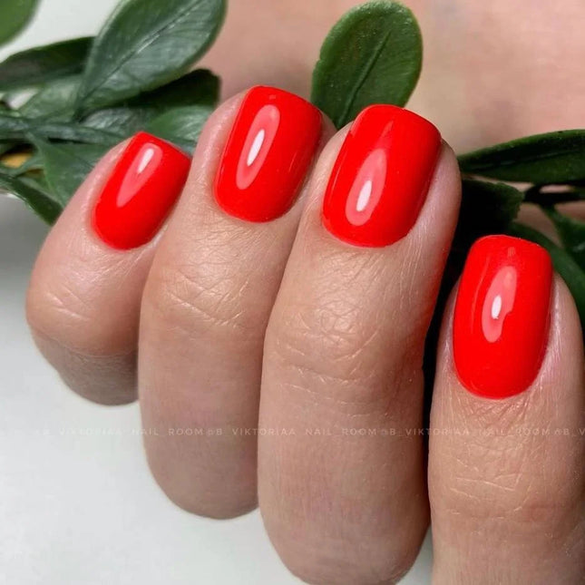 Gel Polish Desire 156 Scarlet 8ml KARO - Gel Nail Polish