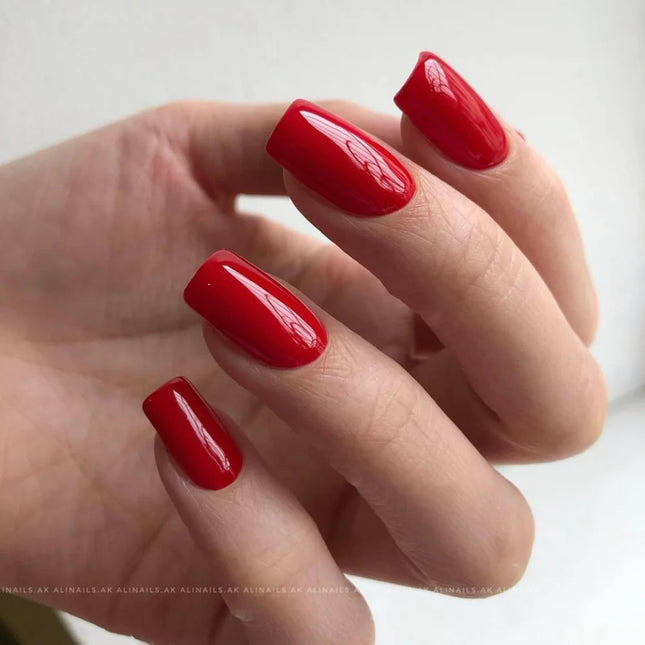 Gel Polish Desire 225 Venetian red 8ml KARO - Gel Nail Polish