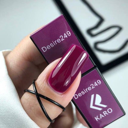Esmalte en gel Desire №215 verde combu 8ml KARO