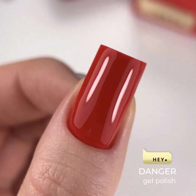 HEYLOVE Gel Polish Danger 15ml - Red
