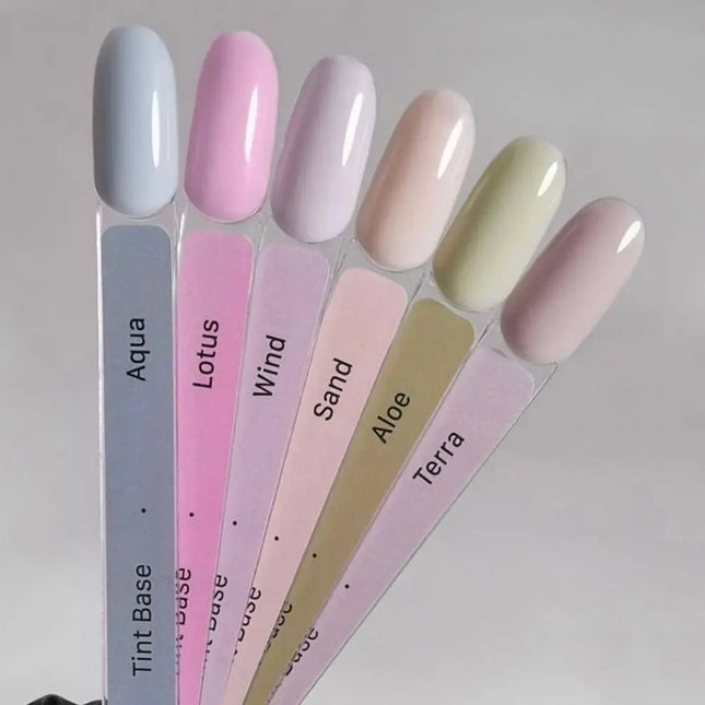 Παλτό βάσης Cover Tint Base Χρώμα Aloe "Warm salad" 15 ml HEYLOVE