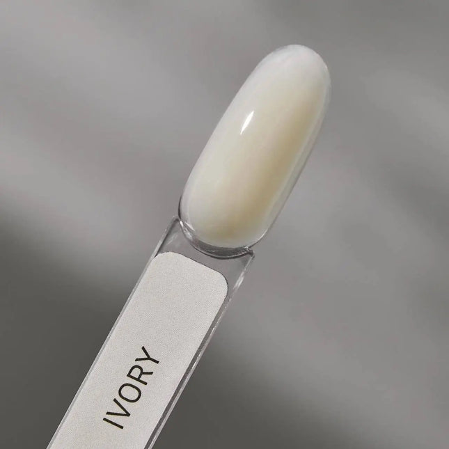 Βάση Χρώματος Cover Tint Ivory "Elephant tassel" 15 ml HEYLOVE