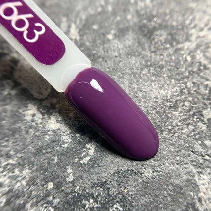 Vernis semi-permanent MOON №663 Prune douce 8ml