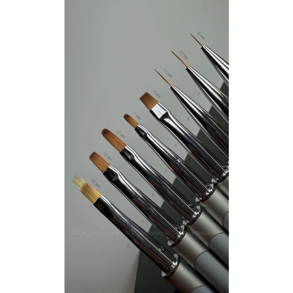 Nail brush Oval 12mm №6 Saga Professional - Nail Art Brushes