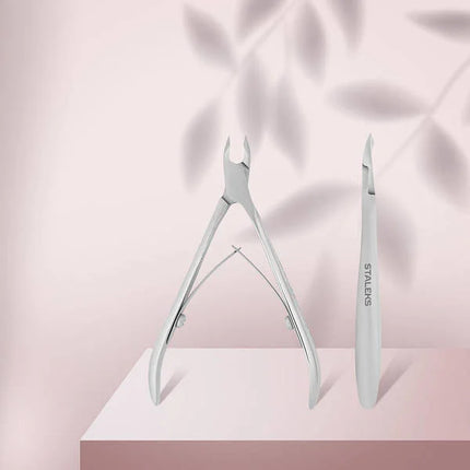 Professional cuticle nippers Staleks Pro Smart 10 4 mm NS-10-4 - Cuticle nipper