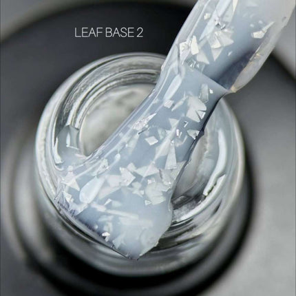 Saga Leaf Grundlack №02 Milky mit Silberfolie 9ml