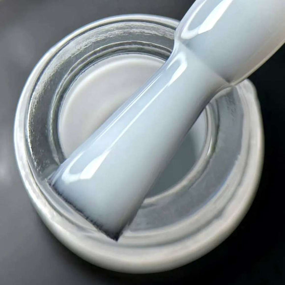 Saga Decklack Elfenbein Milch 10ml