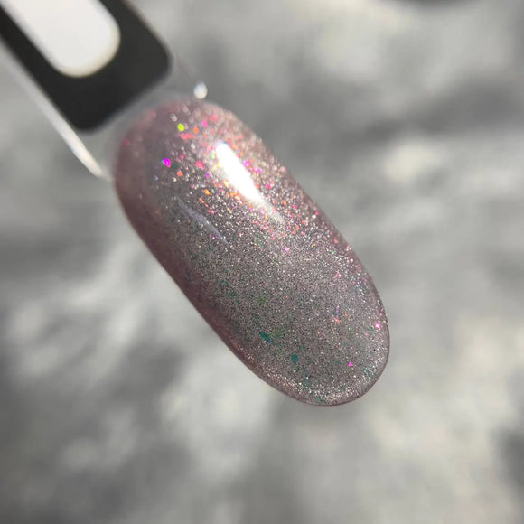 Saga Cat Eye Shine №08 Lavanda con brillo holográfico 9ml