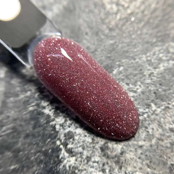 Saga Esmalte en gel Fiery №04 Rosa amarronado 10ml