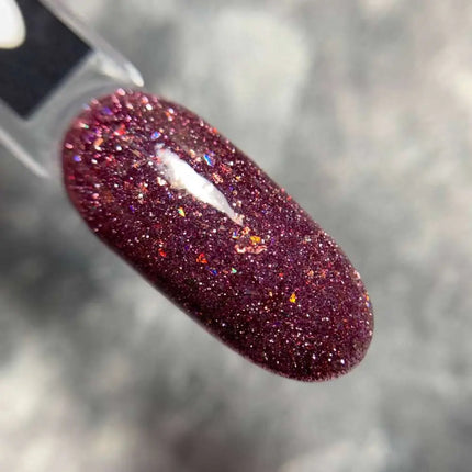 Saga Fiery Gel Polish №30 Sangria with foil 9ml