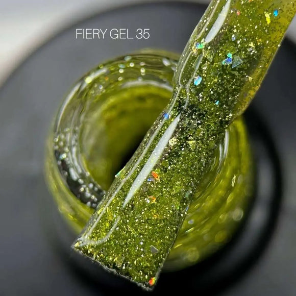 Saga Fiery Gel Polish №35 Перидотовий із фольгою 9ml