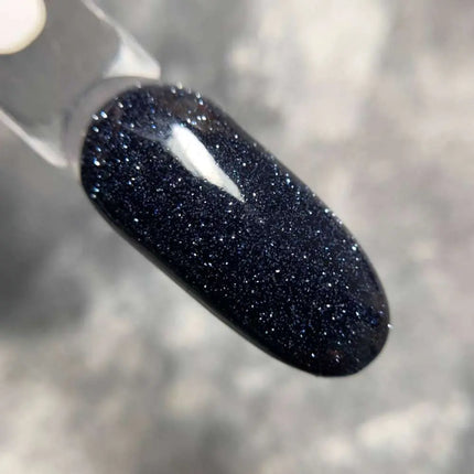 Smalto gel Saga Fiery №44 Nero con sottotono blu 9ml